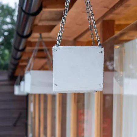 ベッド・アンド・ブレックファスト Osrodek Wypoczynkowy - Wczasy W Cichowie