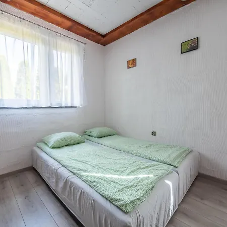 Osrodek Wypoczynkowy - Wczasy W Cichowie * Cichowo