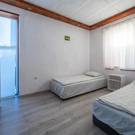Bed & Breakfast Osrodek Wypoczynkowy - Wczasy W Cichowie Cichowo