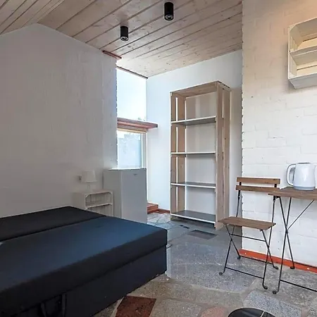 Osrodek Wypoczynkowy - Wczasy W Cichowie 住宿加早餐酒店 3*