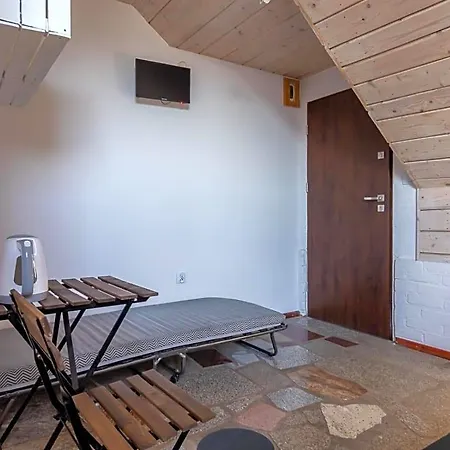 Osrodek Wypoczynkowy - Wczasy W Cichowie 住宿加早餐酒店