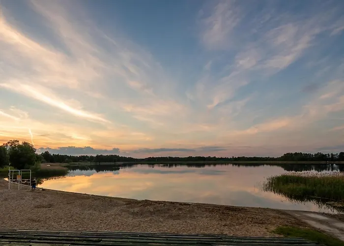 Bed & Breakfast Osrodek Wypoczynkowy - Wczasy W Cichowie 3*